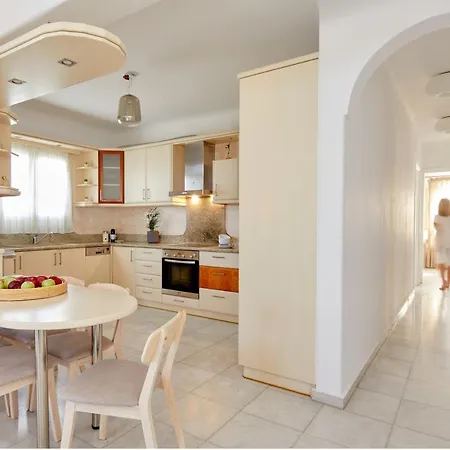 La Maison Private Willa Agia Paraskevi (Santorini)