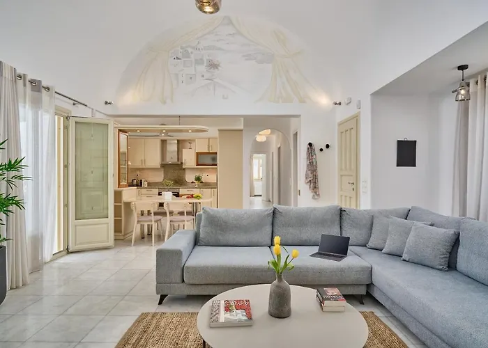 La Maison Private Villa Agia Paraskevi (Santorini)