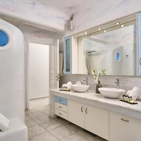 La Maison Private Santorini Villa *