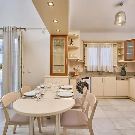 Villa La Maison Private Ajía Paraszkeví