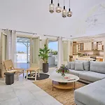 La Maison Private Agia Paraskevi (Santorini)