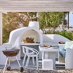 La Maison Private